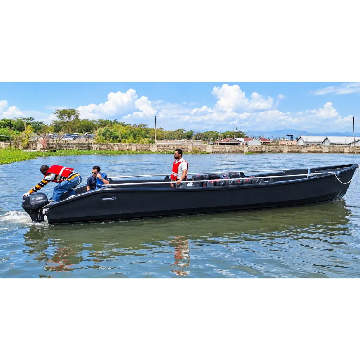 Sessy Boat 9.2m 10 – 15 adults comfortably Engine size: 40HP max Used for fishing Reinforced structure & efficient load distribution